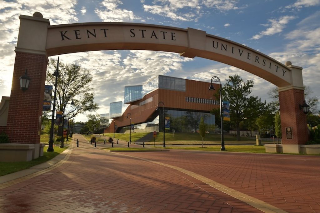 Fachada Kent State University