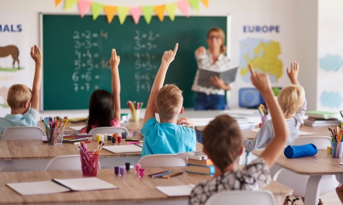 Transformando Desafios em Oportunidades: O Papel das Escolas no desenvolvimento dos estudantes